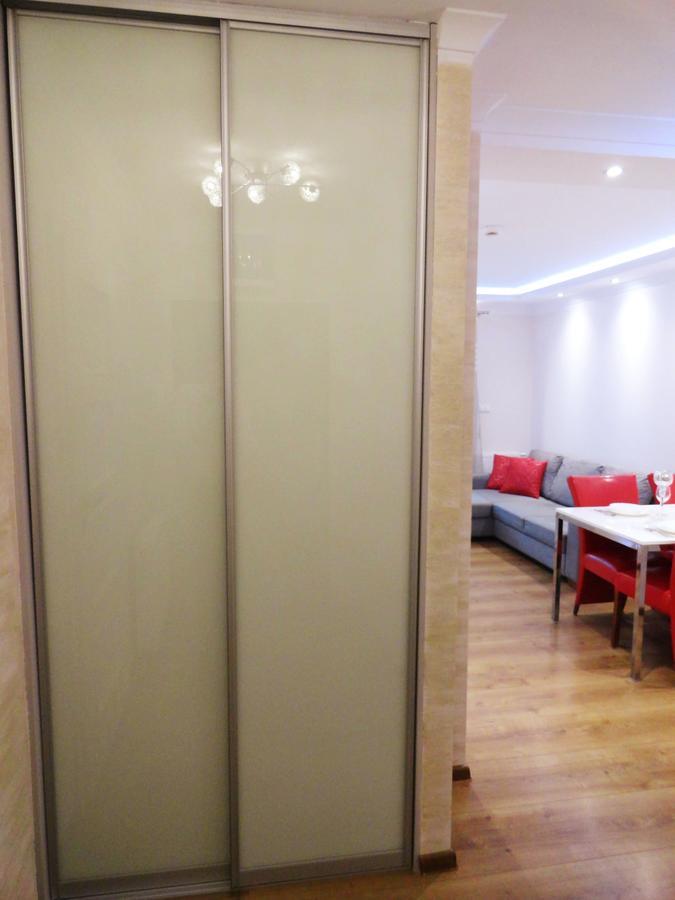Na Grobli 014 Apartment Wroclaw Bagian luar foto