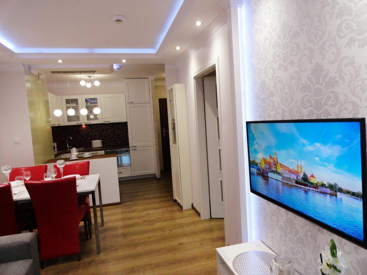 Na Grobli 014 Apartment Wroclaw Bagian luar foto