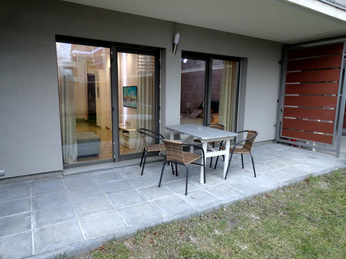 Na Grobli 014 Apartment Wroclaw Bagian luar foto
